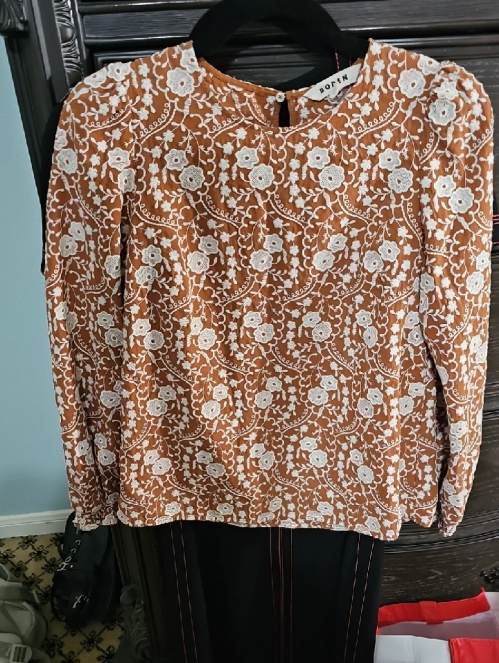 Boden Women's Rust Orange Floral Embroidered Blouse